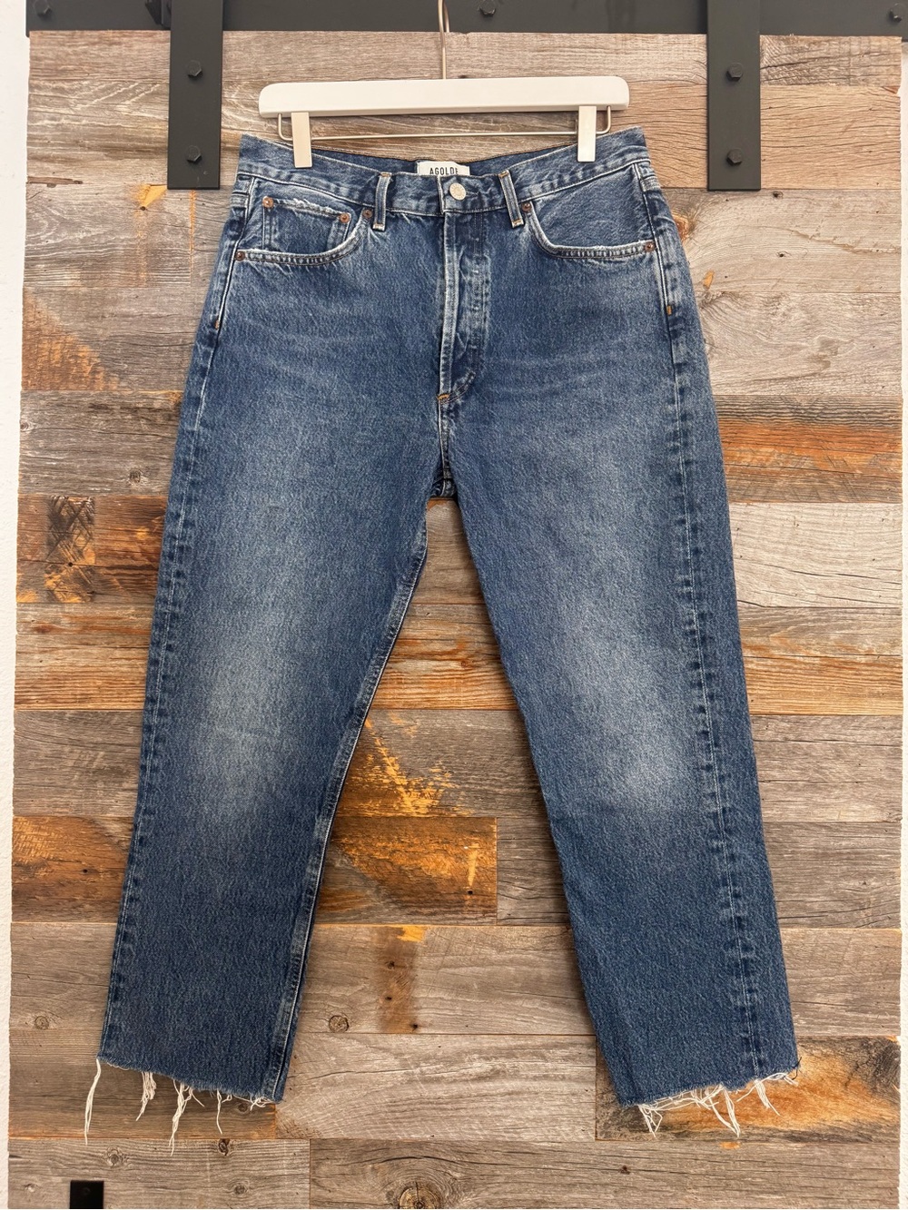 Agolde Riley Crop High Rise Straight Jeans in Sphere Wash